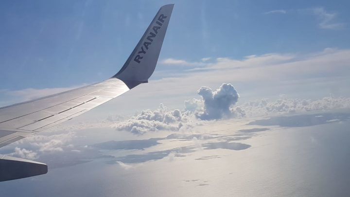 La domenica il giorno migliore per prenotare un volo.